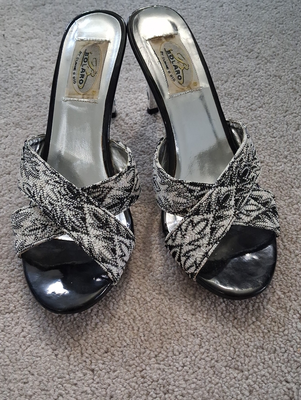 Bolaro Black & Silver Crisscross Mule Sandals
